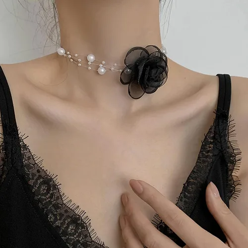 Vista 4 de Gargantilla de perlas de flor bohemia para gargantilla floral, collar de cadena con cuentas de perlas delicadas para mujer, collar de flores