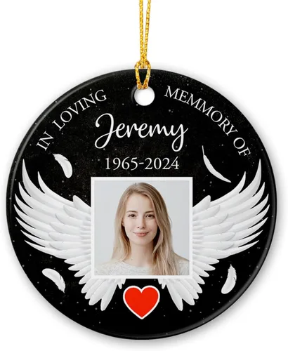 Vista 19 de Marco de fotos conmemorativo personalizado para mascotas, adorno de Navidad 2025, Un pedazo de mi corazón vive en el cielo, adorno de cerámica
