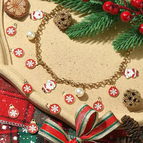 Vista 3 de LiQunSweet 100 adornos de bola de Navidad rojos, dijes esmaltados de copos de nieve dorados para hacer joyas