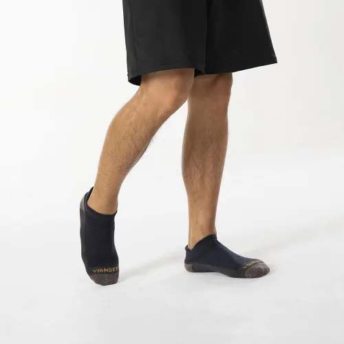 Vista 4 de WANDER Calcetines tobilleros de lana merino atléticos para hombre, de corte bajo, acolchados, deportivos, correr, entrenamiento, senderismo