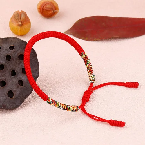 Vista 20 de Pulseras tibetanas hechas a mano con cuerda roja para él y ella, pulsera de la amistad, pulsera de la amistad, hilo negro y rojo para protección