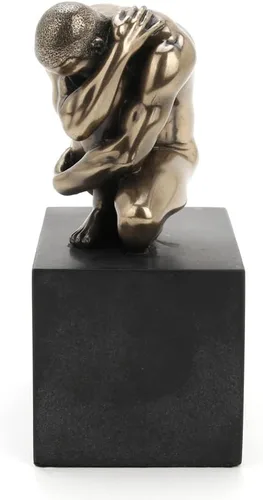 Vista 2 de Veronese Design Estatuilla masculina llorona desnuda de 4 3/8 pulgadas de alto en zócalo de resina fundida en frío, escultura de arte corporal