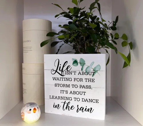 Vista 4 de Letreros de madera inspiradores, caja de madera, decoración de escritorio, letrero positivo para decoración del hogar, regalo de motivo, Life isn't