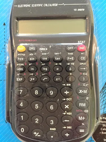 Vista 4 de Calculadora científica 10 Digit 56 funciones (24 unidades)