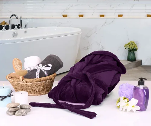 Vista 6 de NY Threads Bata larga de felpa con capucha para mujer