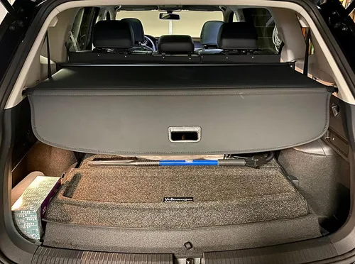 Vista 8 de Cubierta de carga retráctil para VW Tiguan 2018-2024 Pantalla de seguridad negra Pantalla de privacidad de equipaje sin espacio para maletero