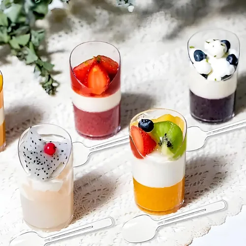 Vista 5 de Paquete de 100 mini tazas de postre de 2.7 onzas con cucharas, tazas pequeñas de plástico para postre de parfait transparente, tazas redondas