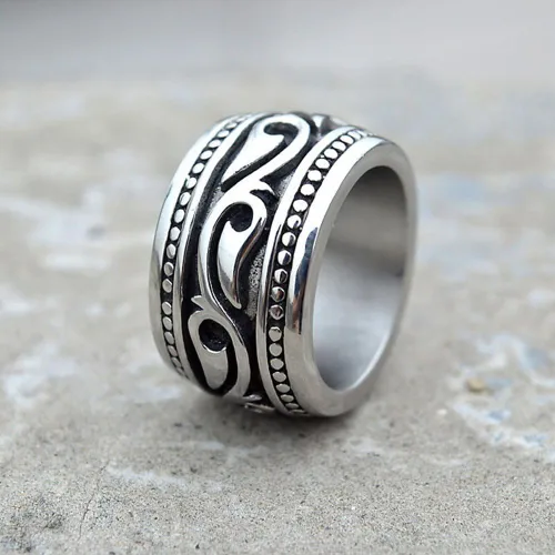 Vista 2 de Anillos de acero inoxidable para hombre vintage Biker banda celta ancha tamaño 7-15