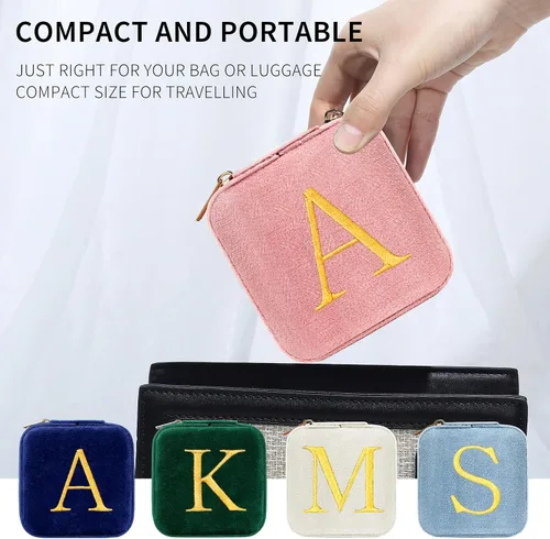Vista 4 de Regalos para profesores para mujeres Joyero personalizado pequeño organizador de joyería de viaje para fin de año, semana de agradecimiento a