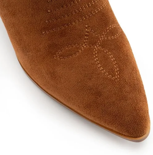 Vista 2 de WIRALOMI Botas vaqueras de tacón grueso bordado hasta la rodilla para mujer, botas vaqueras con punta puntiaguda