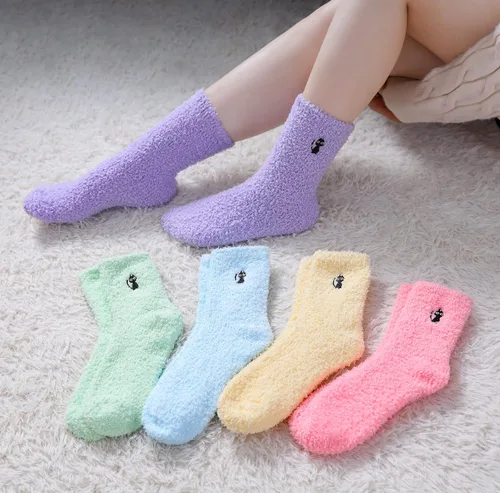Vista 5 de MQELONG Calcetines de microfibra para dormir para mujer, súper suaves, mullidos, acogedores, cálidos, de invierno