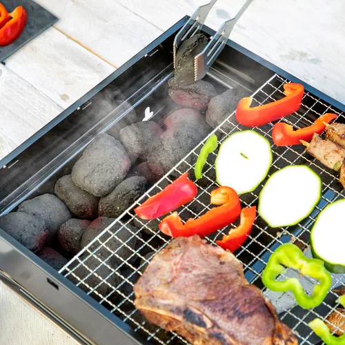 Vista 5 de Barbacoa Plegable Portátil para Carbón BearBQ InnovaGoods