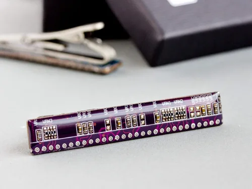 Vista 26 de Clip de corbata para placa de circuito, regalo único para geek de la computadora