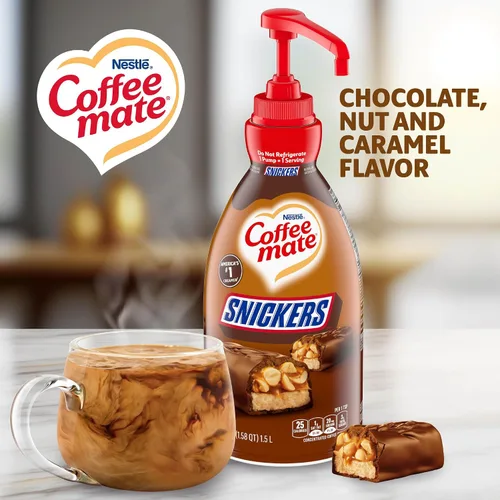 Vista 2 de Coffee mate Snickers - Botella dispensadora de crema líquida saborizada, sabor Snicker, 50.72 fl oz (1.50 L) - 1EachBottle