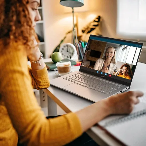 Vista 9 de Acer Swift 3 Intel Evo Thin&Light Laptop 14 pulgadas QHD 100% sRGB Intel Core i7-1260P Gráficos Intel Iris Xe 16 GB LPDDR4X SSD de 1 TB