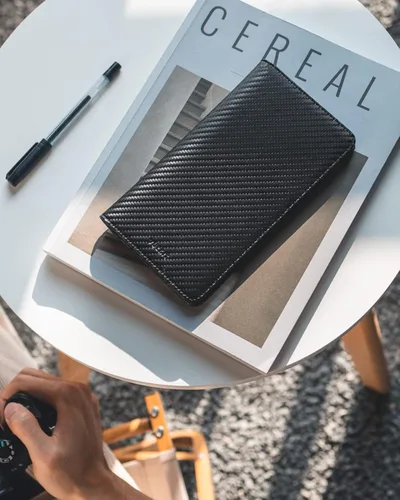 Vista 4 de VULKIT Cartera para pasaporte, cartera de viaje con bloqueo RFID para hombres y mujeres