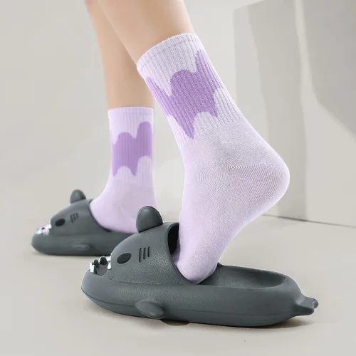 Vista 6 de Sandalias de tiburón para hombre y mujer, novedosas sandalias de verano con punta abierta, antideslizantes, para playa, piscina, ducha con suela
