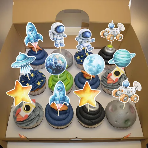 Vista 5 de Gyufise 36 piezas de astronauta espacial para cupcakes, planeta, cohete, telescopio, viaje a la luna, para cupcakes para el espacio exterior, baby