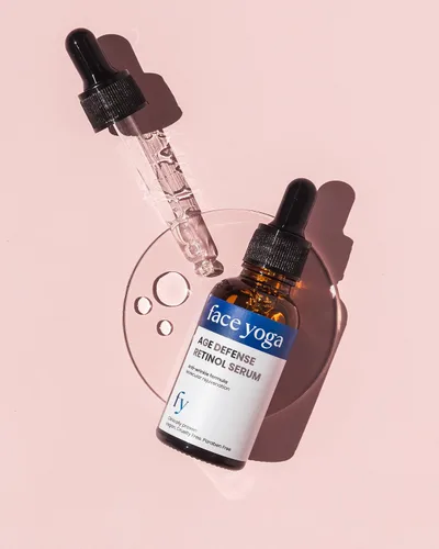 Vista 4 de Age Defense - Suero de retinol, fórmula antienvejecimiento, hidratante y nutritiva para piel joven, suero facial vegano antienvejecimiento