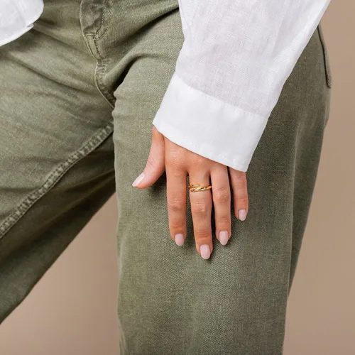 Vista 4 de PAVOI Anillo de eternidad chapado en oro de 14 quilates para mujer