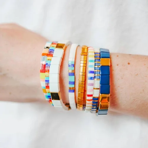 Vista 6 de Sonateomber Tila - Pulseras elásticas con cuentas planas para mujer, pulsera de cuentas coloridas