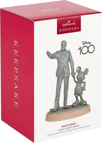 Vista 9 de Hallmark Keepsake Adorno de Navidad de plástico 2022, Disney Mickey Mouse Ahoy, ¡allí! Steamboat Willie