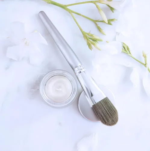 Vista 3 de Athena 7 Minute Lift - Crema de estiramiento facial instantáneo - Resultados en 7 minutos - Suero para tensar ojos, cuello, cara, levantamiento