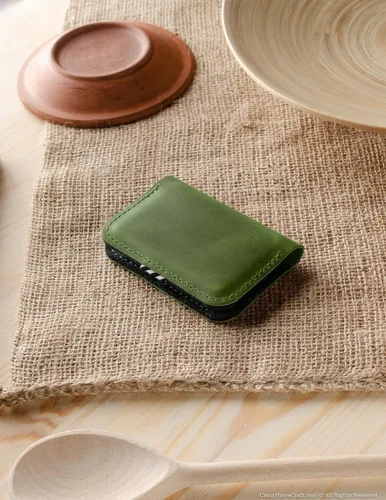 Vista 5 de Crazy Horse Craft Personalized Leather Card Holder, Business Card Case Felt Alpine Green
