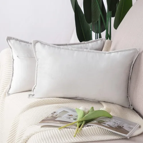 Vista 44 de MADIZZ Juego de 2 fundas de almohada decorativas de terciopelo súper suave con borlas, estilo de lujo, funda de almohada para sofá y dormitorio