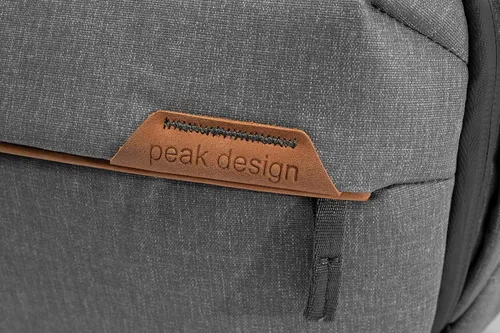 Vista 6 de Peak Design - Bolsa pequeña de uso diario, 6L