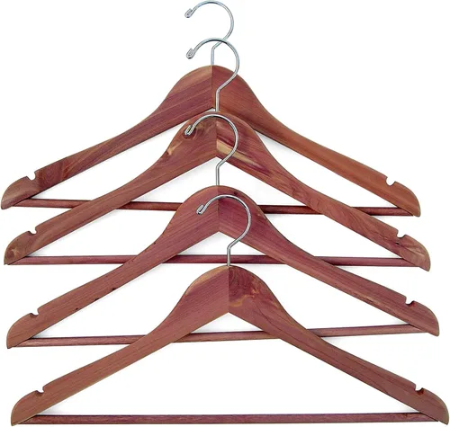 Vista 8 de Household Essentials 26140 CedarFresh - Juego de 4 perchas de madera de cedro rojo con barra fija y gancho giratorio, color marrón y rojo