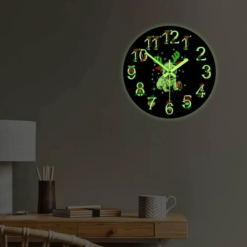 Vista 9 de The Geeky Days Reloj que brilla en la oscuridad, adorno de Navidad Pug funciona con pilas, reloj de pared luminoso de cuarzo silencioso con diseño