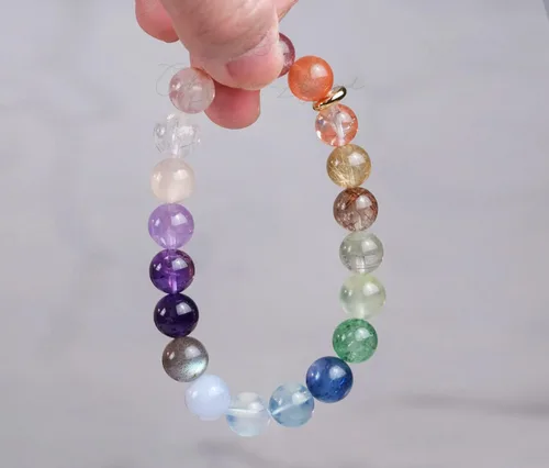Vista 3 de Pulsera curativa de piedras preciosas color arcoíris, amatista, cuarzo, ágata, azeztulita, fluorita, diseño original hecho a mano