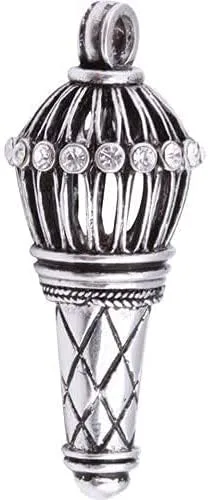 Vista 2 de Planet07 Bajrangi Bhaijaan Salman Khan Salman Salman Estilo Locket Fpr Hombres (1 pieza) Colgante Hanuman Gada con hilo negro, plata, Metal