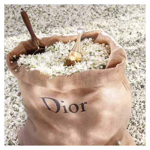 Vista 6 de CHRISTIAN DIOR J'Adore Eau De Parfum en Spray para Mujeres, 1.7 Onzas