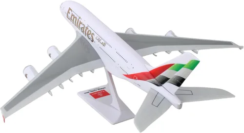 Vista 6 de Daron SkyMarks Modelo de Avión Coleccionista Ensamblado con Soporte de Visualización a Escala 1/250 – Plástico Moldeado por Inyección Altamente