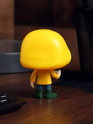 Vista 3 de Funko POP! Películas: IT Georgie con barco (estilos pueden variar) Figura coleccionable, multicolor