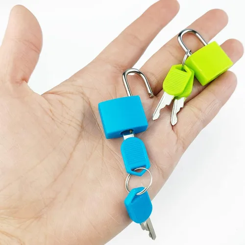 Vista 4 de GXXMEI 10 cerraduras de maleta con llaves, candados pequeños de metal, mini candados con llave para escuela, gimnasio, aula, juego a juego