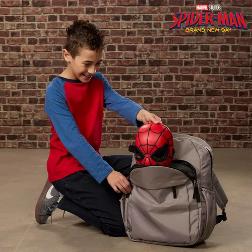 Vista 7 de Marvel Studios Spider-Man: Máscara de disfraz de juego de rol, juguetes de superhéroes para niños, mayores de 5 años