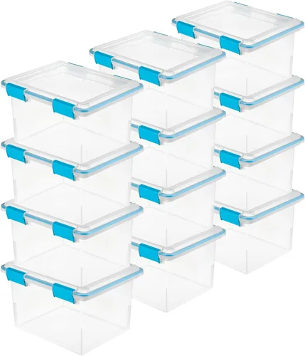Vista 10 de Sterilite 19414306 - Caja de almacenamiento de plástico transparente de 7.5 cuartos y tapa con pestillos azules