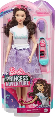 Vista 6 de Barbie Muñeca Princess Adventure Renee (morena de 12 pulgadas) en moda y accesorios, con teléfono inteligente, bolso, taza de viaje y tiara, regalo
