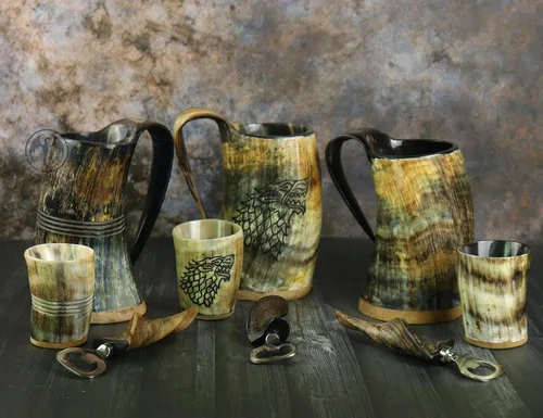 Vista 6 de Taza de Cuerno Vikingo para Beber, 16-20oz Vaso de Chupito y Abrebotellas Regalos Vikingos Especiales Únicos Hechos a Mano para Hombres y Mujeres