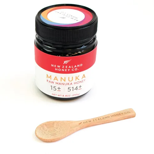 Vista 6 de New Zealand Honey Co. Miel de manuka cruda UMF 20+ MGO 829+ 4.4oz, certificado UMF y cuchara de bambú 4.7 in