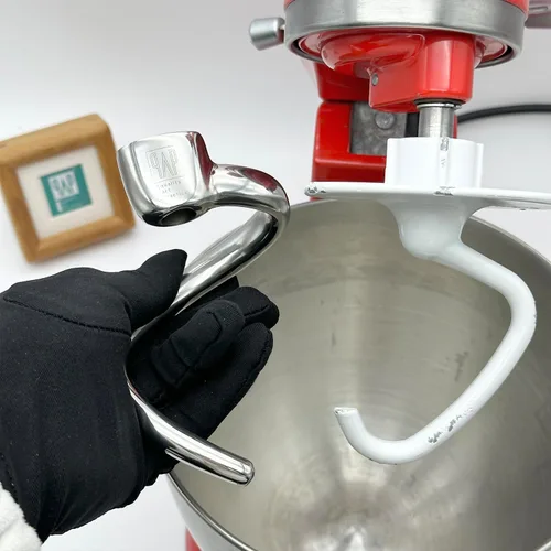 Vista 8 de KitchenAid - Gancho para masa en espiral de 3.5 cuartos de galón de capacidad, accesorios de acero inoxidable pulido 18/8, sin revestimiento, apto