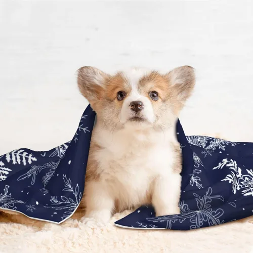 Vista 11 de Manta de felpa para mascotas, diseño de copos de nieve de Navidad, diseño de pata 3D, diseño de huellas de búfalo negro y rojo, manta suave