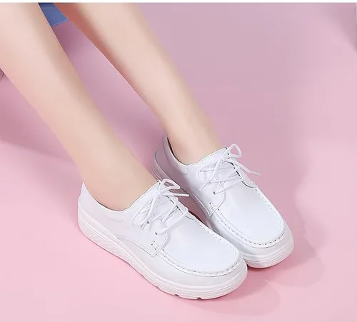 Vista 3 de Zapatos de enfermería ligeros y antideslizantes para mujer, cómodos zapatos de trabajo con cordones, zapatos de trabajo de enfermería, cuidado