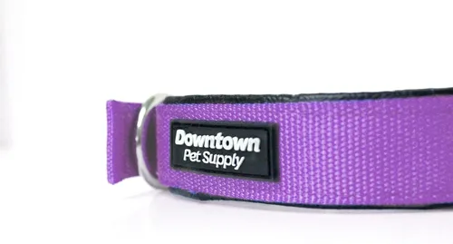 Vista 5 de Collar para perros deluxe ajustable, grueso, (azul, rojo, negro, morado, rosa, pequeño, mediano, grande o extragrande) de Downtown Pet Supply Púrpura