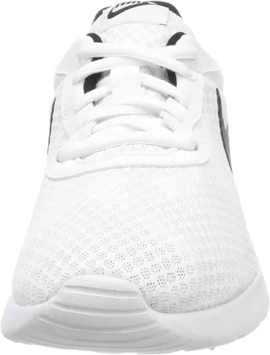 Vista 2 de Nike - Tenis Tanjun para hombre, con empeine textil transpirable y cómoda amortiguación ligera