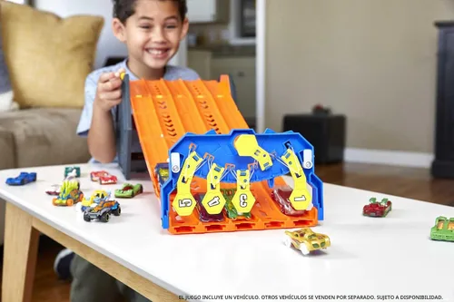Vista 2 de Hot Wheels Track Builder Action, Pista de Carreras Desplegable, Juego de Pista con Pista de Carreras de 5 Carriles y Cubo de Almacenamiento