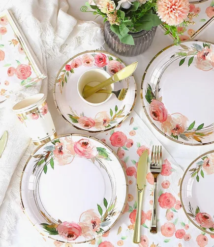 Vista 6 de Platos y servilletas de papel florales para fiesta - Sirve para 16 - Platos florales Tazas florales Cuchillos Tenedores Decoraciones de baby shower